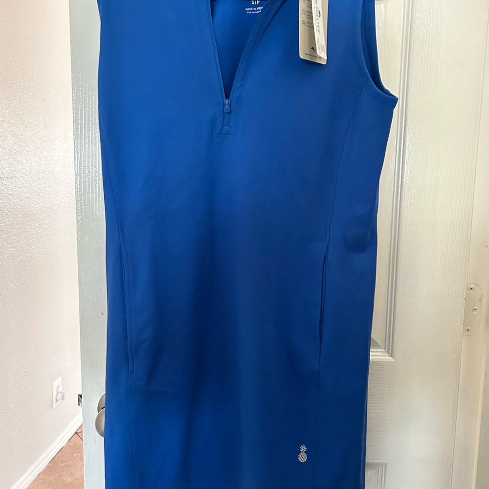 Tommy Bahama IslandZone Zip-Front Athletic Top in Bright Blue